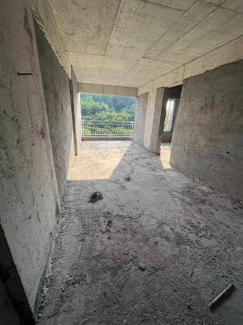 长安乌沙小产权房:大岭山鸡翅岭唯一在售小产权房(名轩豪庭)天然氧吧,稀缺优质房源(小产权房产证怎么办视频)